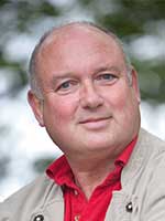 Louis de Bernières